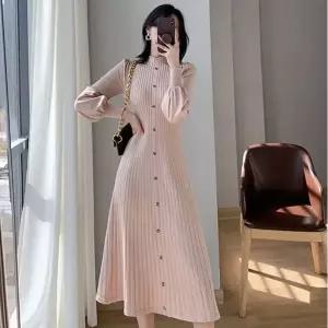 [하프클럽/샵앤]여성 하객룩 하프넥 단추 플리츠 니트 롱 원피스 WON-WDR-WFICGG