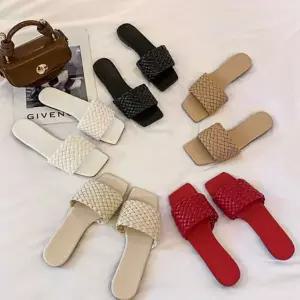 [하프클럽/]여자 5컬러 여름 플랫슈즈 슬리퍼 격자무늬 실외화