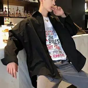 [골드스마일]남성용 심플 루즈핏 반팔 셔츠 여름용 블랙 화이트 베이지 셔츠웨어