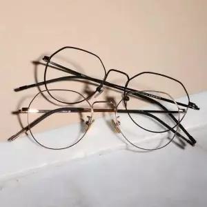 가벼운 남녀공용 티타늄 패션안경 블루라이트 차단 안경테