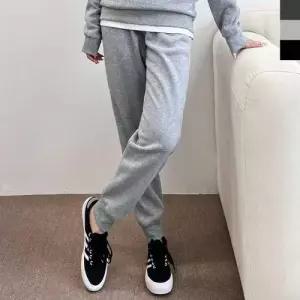 아노락트레이닝세트 남성맨투맨 베이직 죠거바지 WFLRSUT