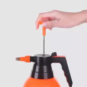 대용량 2L 소독약분사기 물뿌리개 원예 고압분무기자동 스프레이 화분 가정용 기압식 압축
