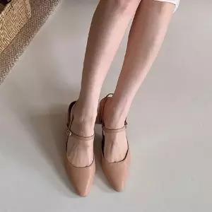 뾰족코 발등 스트랩 밴딩 통굽 미들굽 여성 하이힐Y