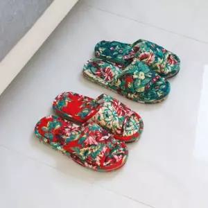 [텐바이텐]플라워패턴 3중쿠션 슬리퍼 2color