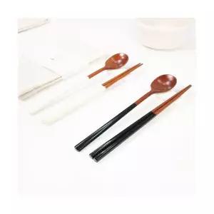 휴홈 천연옻칠 모던 블랙 화이트 나무수저 4인세트