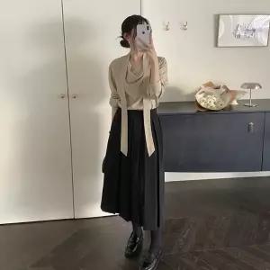 [코코블랑] 호브 플리츠 롱 스커트(뒷밴딩)