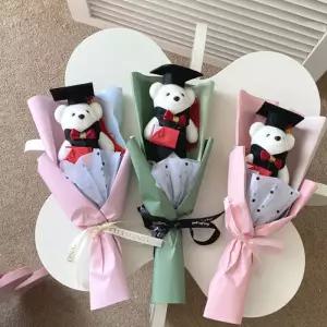 꽃다발 졸업식 학사모 곰돌이인형 꽃다발만들기 장식