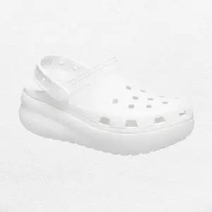 [크록스]키즈 클래식 큐티 크러쉬 클로그 아동 플랫폼 샌들 슬리퍼 207708-100