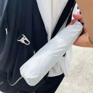 화이트 양산겸용 양우산 암막 자동 WFFNQD2