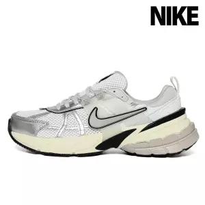 나이키 우먼스 여성 V2K 런 운동화 서밋화이트 퓨어플래티넘 FD0736-100