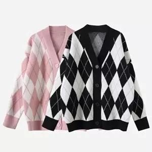 넬디 아가일 루즈핏 롱 가디건 SD230816 (KYR-WFGQ4PX)