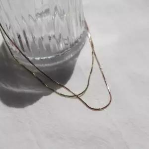 슬림 스네이크 사각 체인 뱀줄 실버 데일리 은목걸이 WA23733