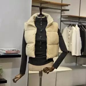 [대구백화점] [반에이크]코듀로이 크롭 패딩 조끼(VB5ZPDM312Z)