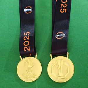 유로파리그 메달 토트넘 축구 준우승 은메달 맨유 우승 금메달