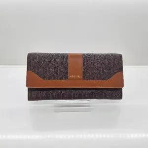 [에스콰이아] HC12 여성 천연가죽 장지갑 에스콰이아 여성 천연가죽 장지갑 EOFSPR (S45329601)