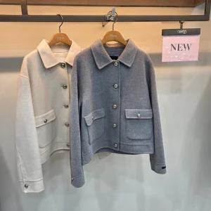 로엠 카라 숏 코트(RMJHF4VR16)SH 439424Moony