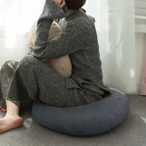 오너클랜 폭신빵빵 원형 쿠션방석(55cm) 카페 식당 등받이쿠션