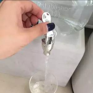 음료 디스펜서 수도꼭지형 파티용 항아리 저장 대용량 유리 보틀 8홉