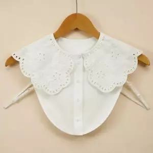 빅 펀칭 자수 페이크 넥 이너 카라 이너카라 셔츠연출 이너셔츠 니트레이어드 넥케이프