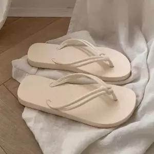 /신상오픈런 여성 썸머 꼬임 스트랩 플랫 플립플랍 쪼리