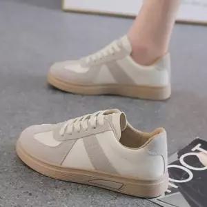 여성운동화 225 250 가벼운 독일군 스니커즈 키높이운동화 스니커