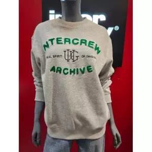 인터크루 부드럽고 따뜻한 루즈핏 융기모 부클 믹스 자수 맨투맨 티셔츠 SWITY4TM03AMG