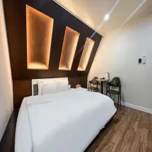 [경기 모텔] 수원 넘버25 수원화성행궁점 (수원역,구운,행궁,장안구)