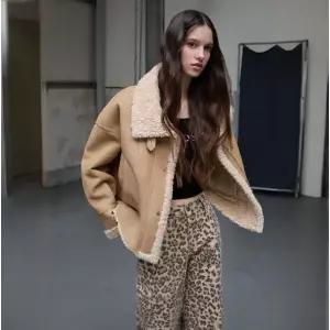 [롯데백화점]에고이스트 스웨이드 텍스쳐 인조 무스탕자켓 ER4TM001