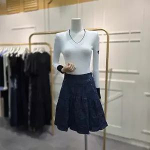 [에고이스트]배색 포인트 슬림 골지 풀오버 EQ4KL062IV_CA