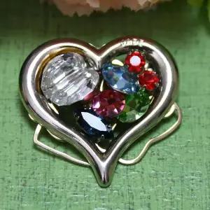 하트 크리스탈 브로치 W2AEAE2