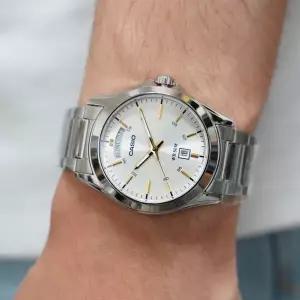 [카시오]데이데이트 남성 손목시계 아날로그 패션 데일리 메탈시계