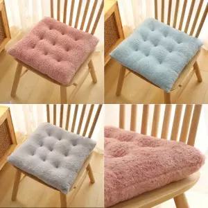 겨울방석 도톰한 퍼 쇼파 온열 플러시 보온 푹신 방한 따뜻한 포근 극세사 좌식 의자 도톰한 푹식