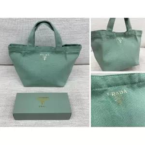 프라다 뷰티 미니 캔버스 토트 런치백 그린 노블티 에디션 (박스 포함) 2025