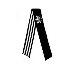 [중고명품] x 아디다스 트레포일 스트라이프 실크 넥 보우 스카프