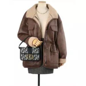 쉬즈나인 [쉬즈넘버나인]하이넥 빈티지 레더 무스탕