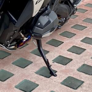 [BMW 호환용품] R1300GS R GS ADV 2024 CNC 오토바이 킥 스탠드 패드 풋 사이드 확장 플레이트 타이어 밸브