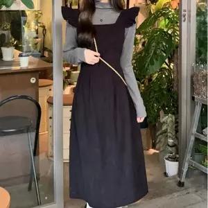 민소매 어깨 프릴 원피스 목폴라 티셔츠 set 롱원피스 (KYR-WE24A92)