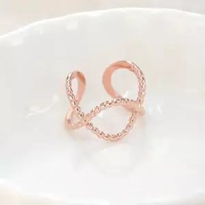 [미니아트]14KGP 엔젤라 귀찌 로즈골드 데일리 심플 꼬임 이어커프