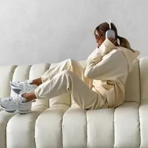 [오노마] ONM 여성 겨울 기모후드 트레이닝 셋업 상하의 츄리닝세트 (S11577293)