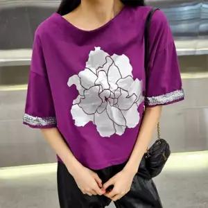 [하프클럽/]여자 빅사이즈 메탈릭 장미 시퀸 반팔티셔츠