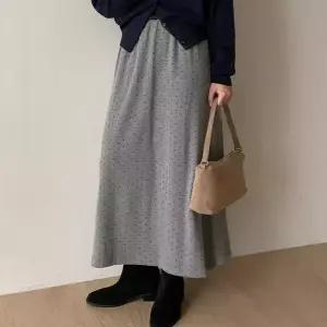 [코코블랑] 미니모 도트 밴딩 롱 스커트