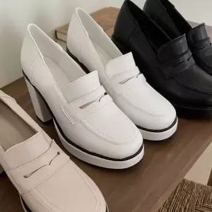 [하프클럽/]봄 데이트 룩 소개팅 통굽 가보시 하이 힐 로퍼 코디