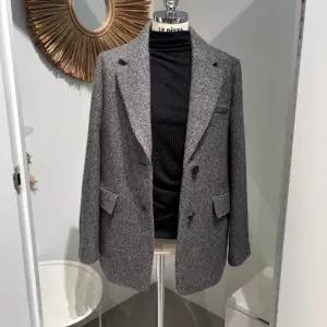 HC06 클래식 헤링본 울자켓(블랙) 클래식 헤링본 울자켓 L254BJKA51