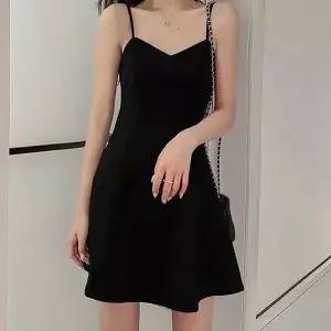 모던 실루엣 슬림 블랙 뷔스티에 원피스 RNR-0072 (KYR-WFHUO7C)