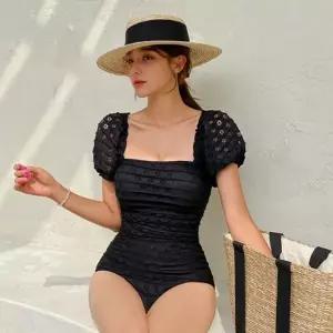 [하프클럽/]휴양지 여성 스퀘어넥 숄더레이스 원피스 수영복