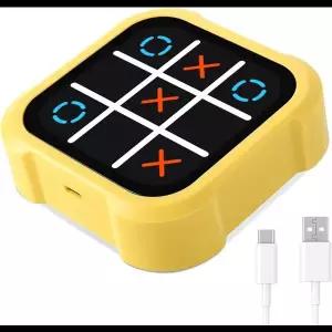 Tic Tac Toe 볼트 게임 전자 4-in-1 휴대용 퍼즐 게임 콘솔 교육용 휴대용 무한 TicTacToe 여행 게임