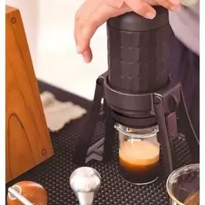 캠핑용 커피 머신 핸드 휴대용커피머신 미니 기계
