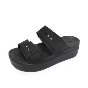 [크록스]브루클린 버클 로우 웨지 힐 슬리퍼 샌들 207431-001 917850