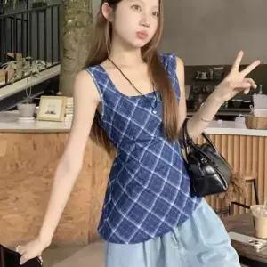 [의류] 여자 여름 사각 체크 패턴 슬림 허리 라인 백트임 슬리브리스 나시 블라우스