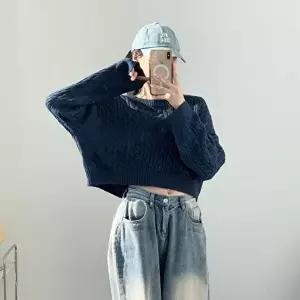 가을 크롭 니트 여성 2색 상의 겨울티 루즈핏 짧은 꽈베기 (KYR-WFKBX52)